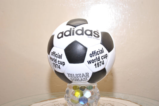 Adidas Official Match-Ball of World Cup 1974 Leather Football Size 5.